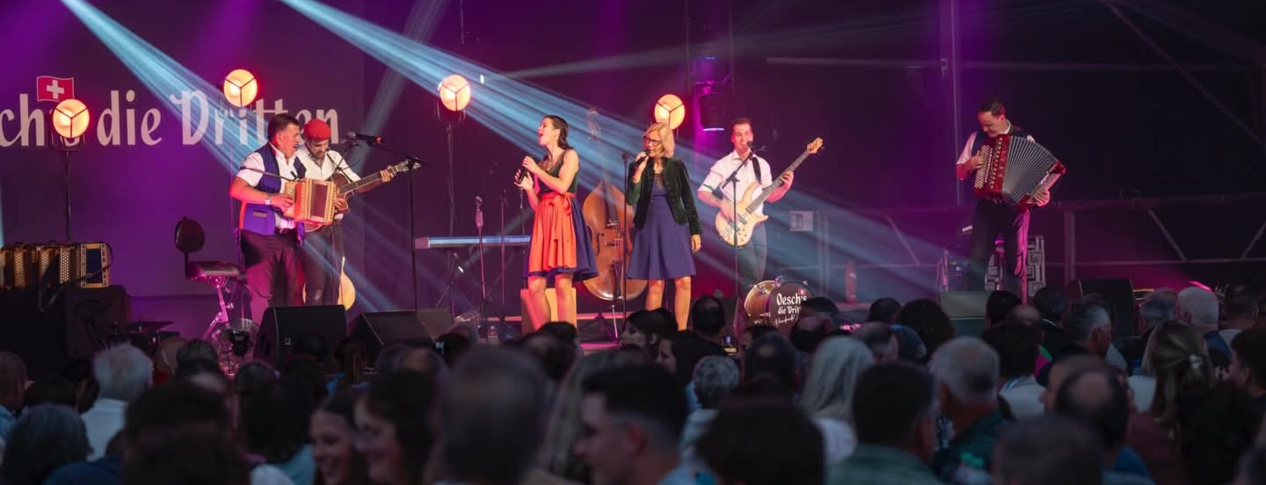 Concert Oesch's die Dritten